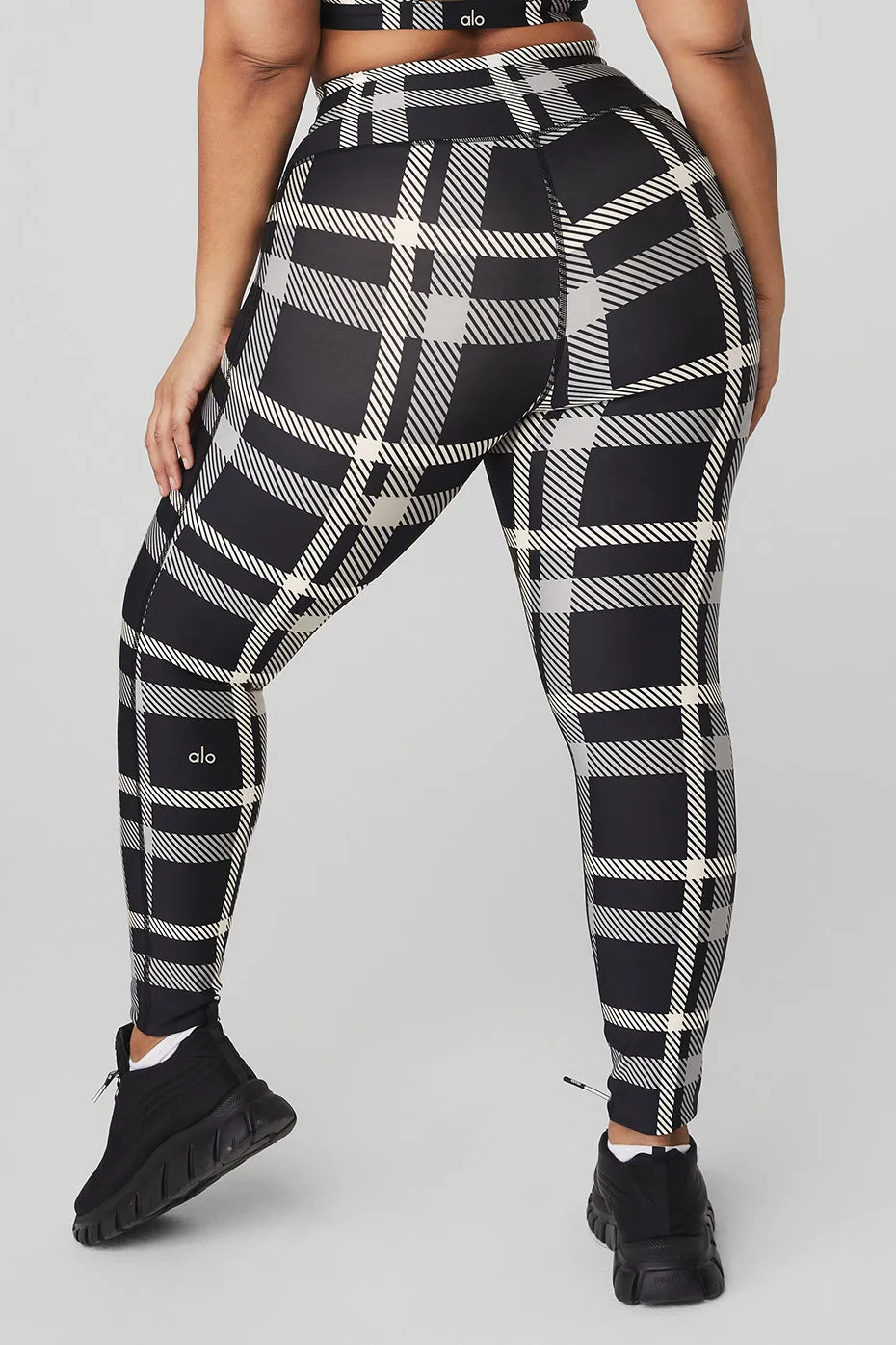 Airlift High-Waist Magnified Plaid Legging - Black/Ivory