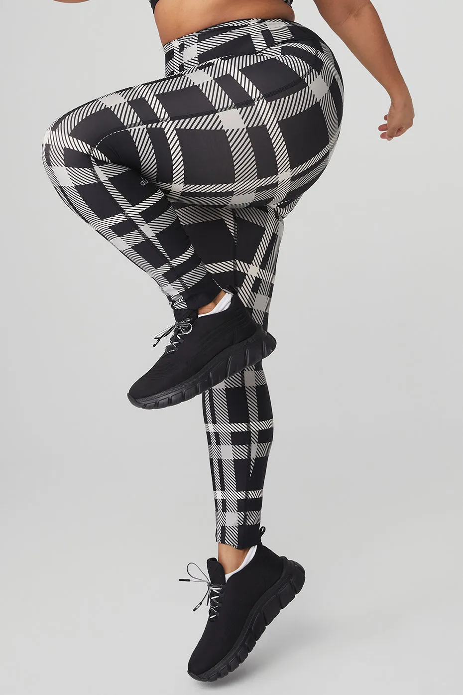 Airlift High-Waist Magnified Plaid Legging - Black/Ivory